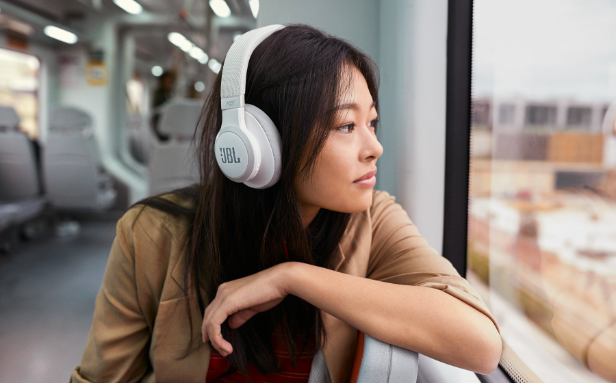 JBL LIVE 650BTNC | Over Ear Headphones